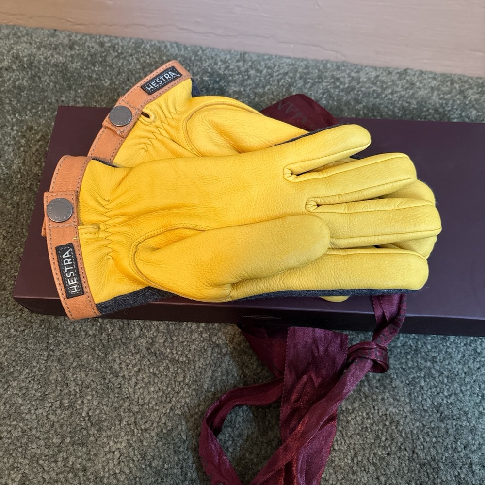Hestra Vibrant Yellow Leather Gloves